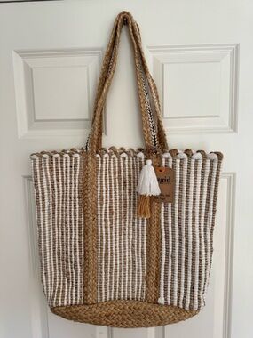 Magid Cotton And Jute Tote With Tassel tan white natural color bag women’s NWT